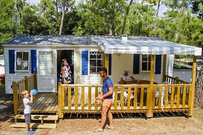 Pourquoi opter pour la location d’un mobil-home lors de vos vacances